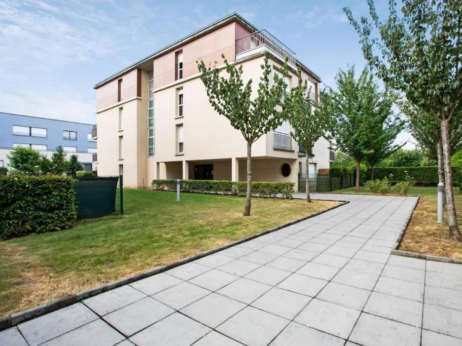 Les Paves De Prague - Appartement Pour 4 A 10 Minutes De Disneyland Paris Montévrain Dış mekan fotoğraf
