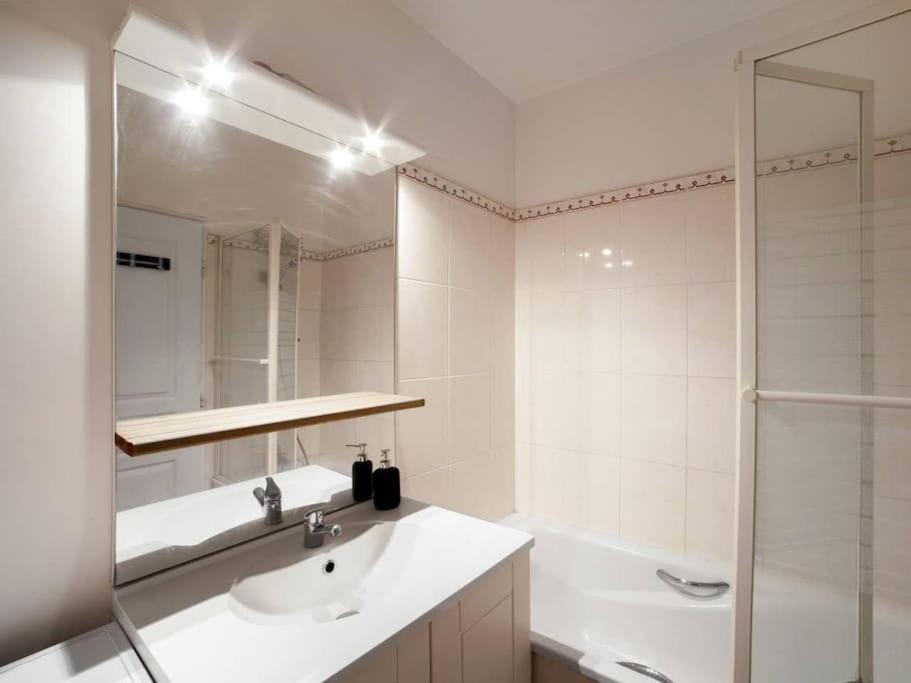 Les Paves De Prague - Appartement Pour 4 A 10 Minutes De Disneyland Paris Montévrain Dış mekan fotoğraf
