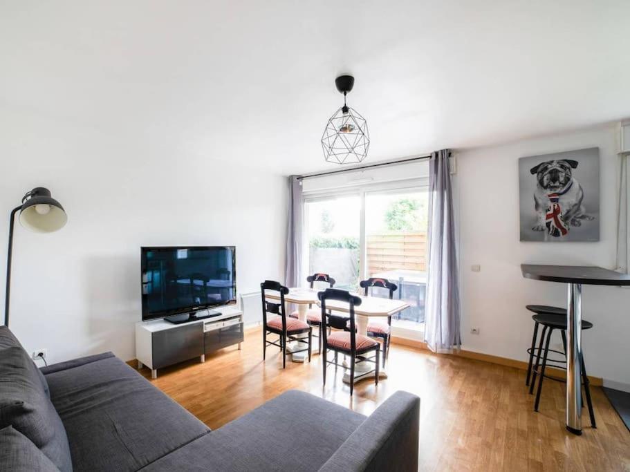 Les Paves De Prague - Appartement Pour 4 A 10 Minutes De Disneyland Paris Montévrain Dış mekan fotoğraf